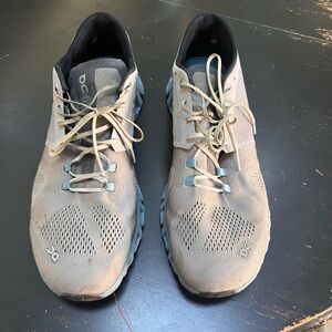 On clouds speedboards Men's Athletic Running Shoes